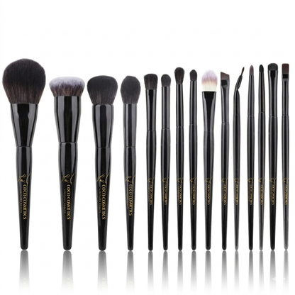 COCO COSMETICS 15-PIECE BEAUTY  EDIT BRUSH SET